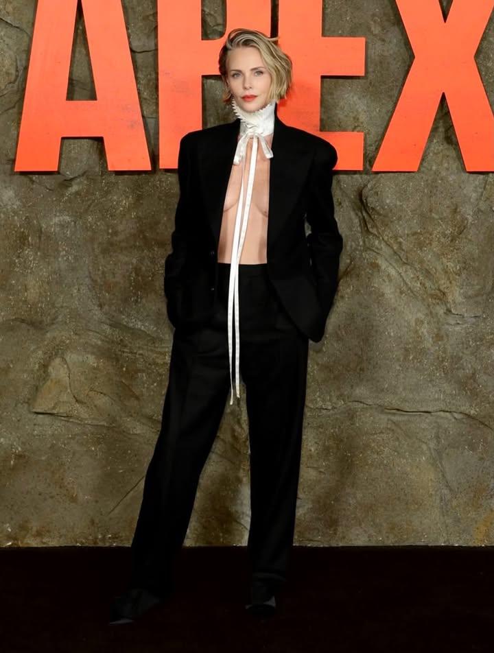 Φωτογραφία: IG @charlizeafrica