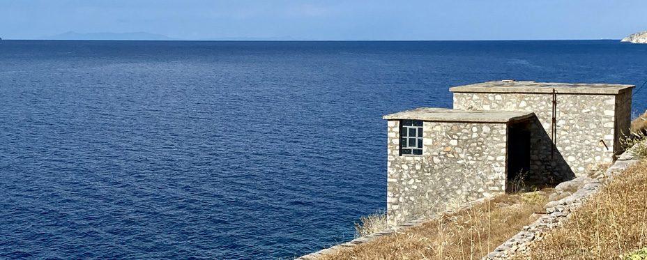 Το project space των παλιών Σφαγείων του Ιδρύματος ΔΕΣΤΕ στην Υδρα/ Φωτογραφία: Ίδρυμα ΔΕΣΤΕ
