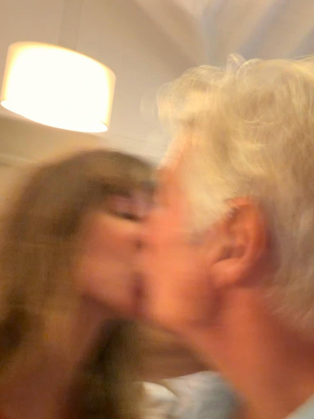 H Αλεχάντρα Σίλβα και ο Ρίτσαρντ Γκιρ/ Φωτογραφία: Instagram/ @alejandragere 