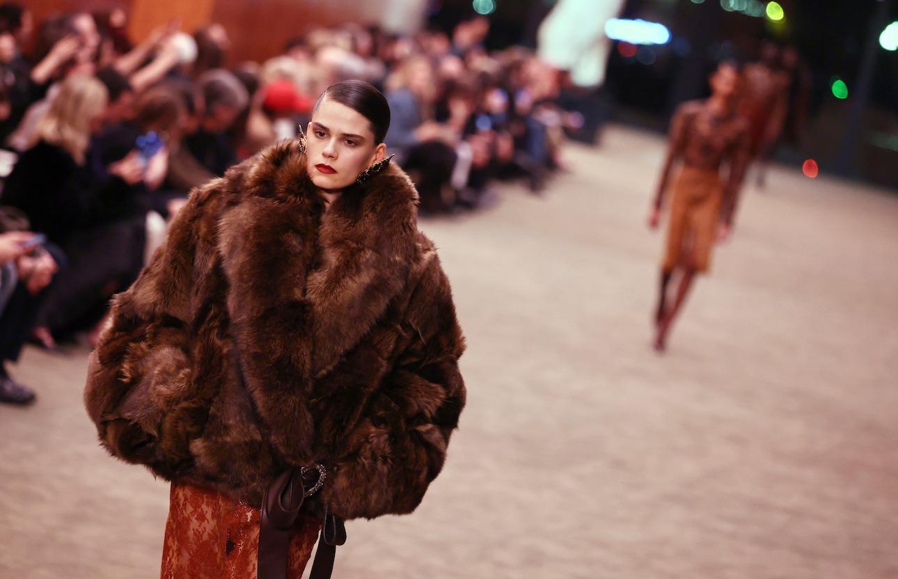 Show Saint Laurent, Paris Fashion Week 2026 / photo credit: AP
