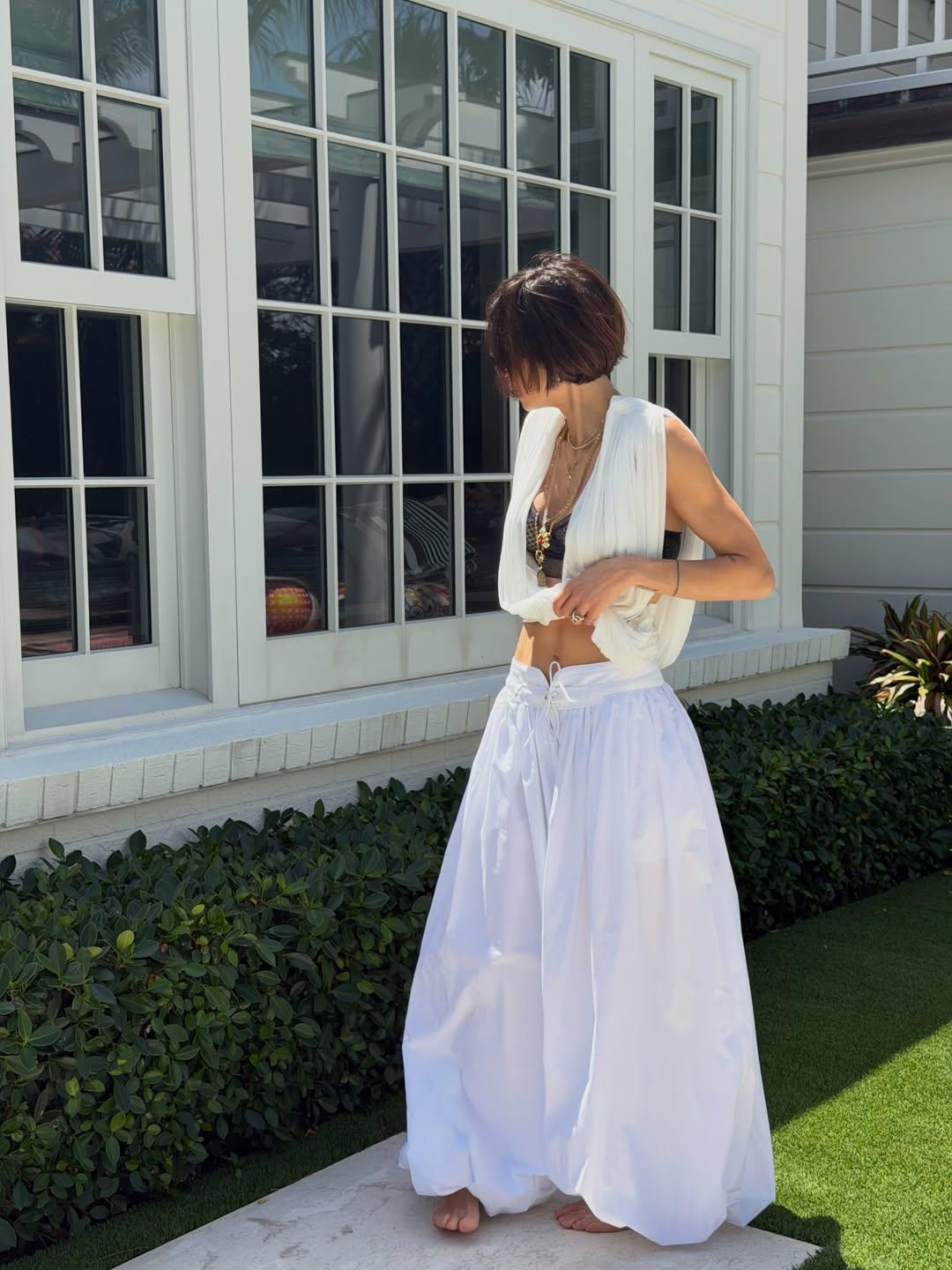 Σοφία Καρβέλα/ @thesofiakarvela