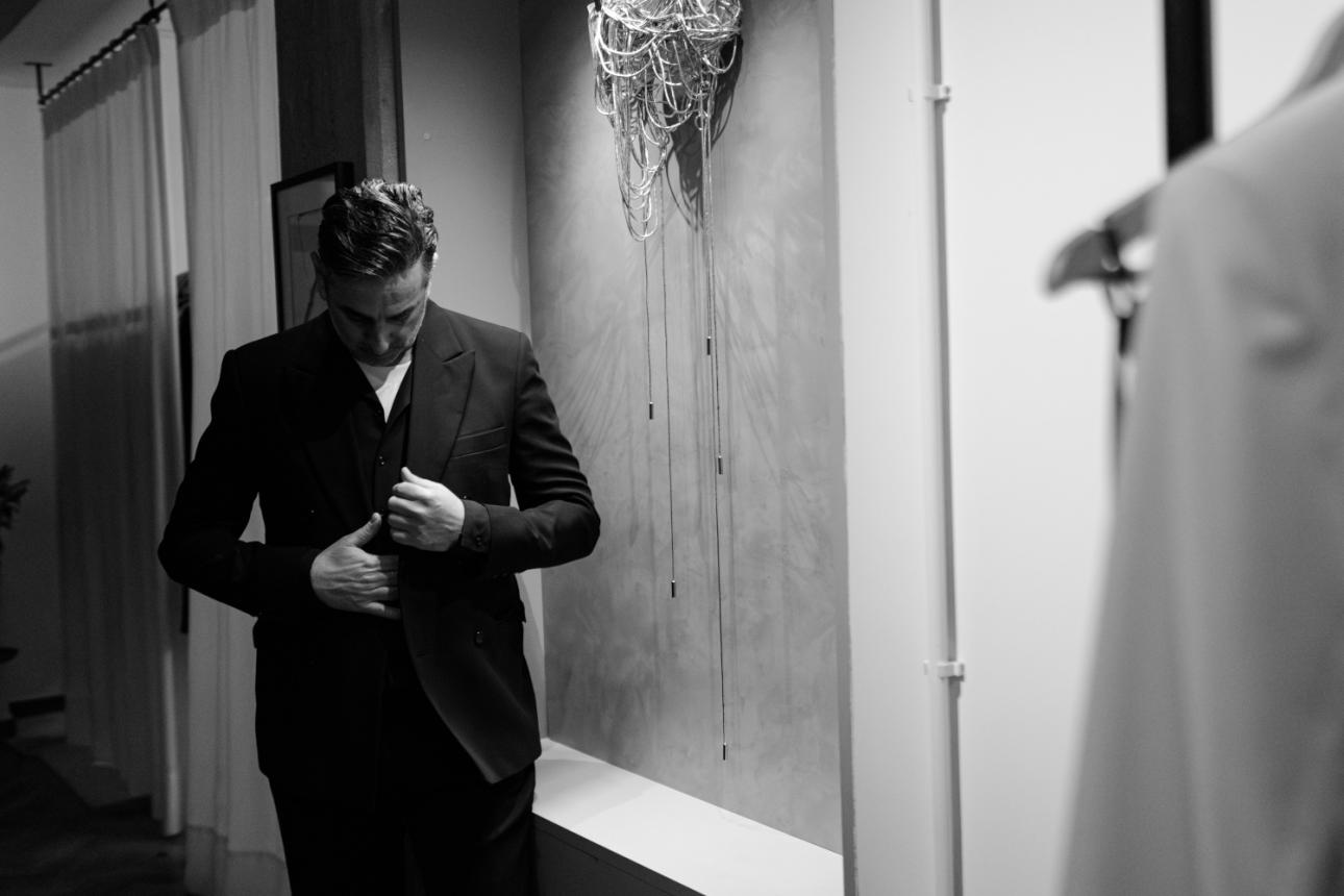  ﻿Black &amp; white στιγμιότυπο./Φωτογραφία: Παναγιώτης Μάλλιαρης για το Bovary.