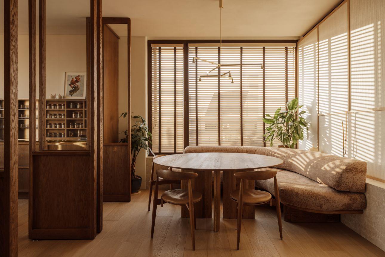 Η τραπεζαρία/ Φωτογραφία: Ana Santl  