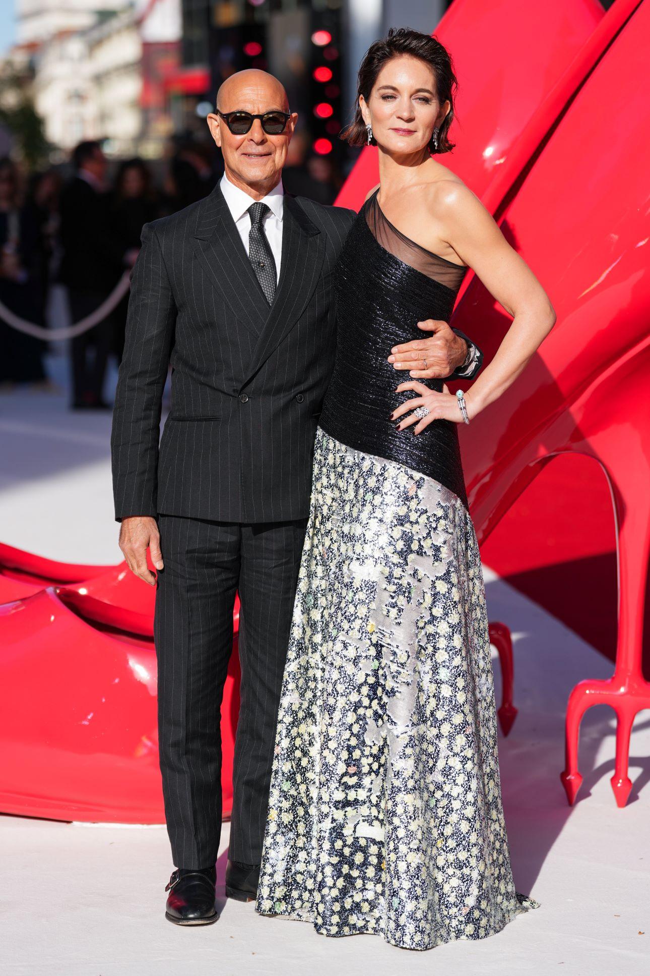 Ο Στάνλεϊ Τούτσι με τη σύζυγό του Φελίσιτ Μπλαντ, αδελφή της Έμιλι Μπλαντ/ Φωτογραφία: AP