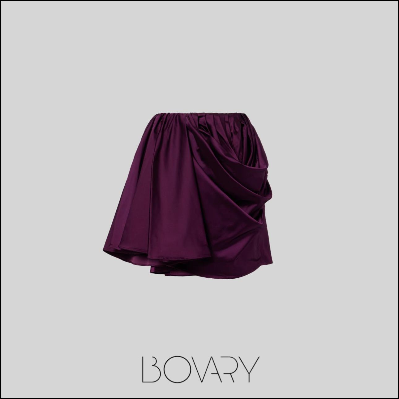Σε σχήμα balloon-τουλίπα, €206, Ganni, mytheresa.com