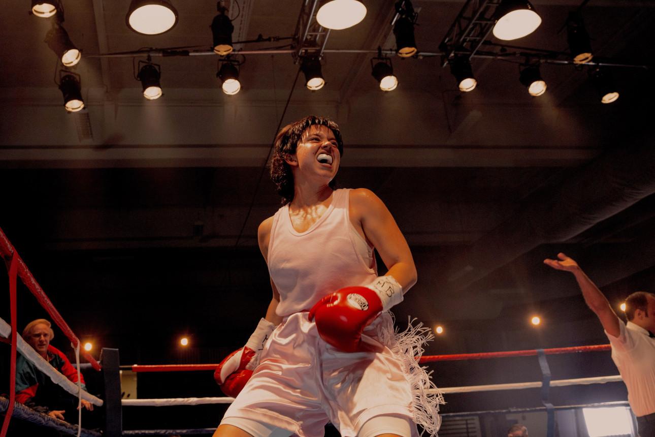  Η Σίτνεϊ Σουίνι ως Κρίστι Μάρτιν/ AP Photo