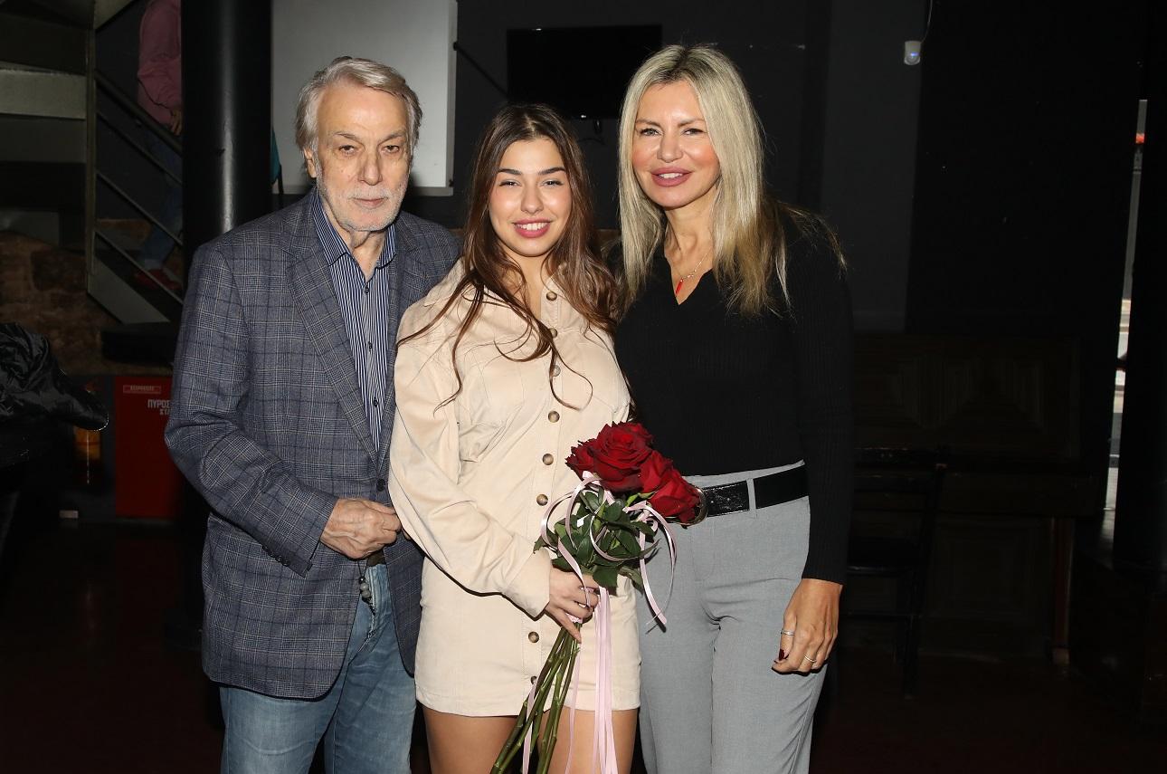 Βίκτωρας Μητρόπουλος-Ραφαέλα Μητροπούλυυ-Τάρια Μπούρα/ NDP Photo Agency