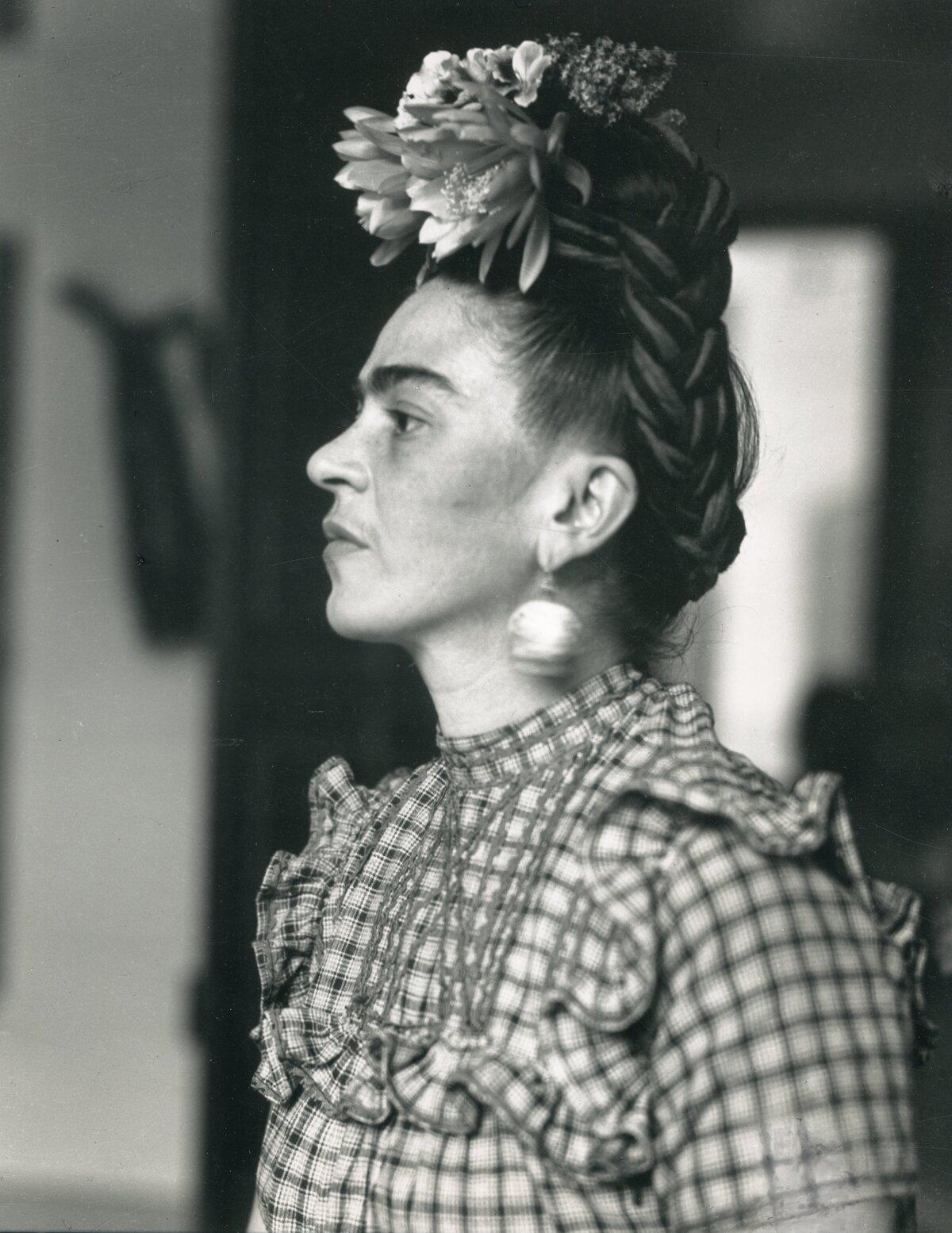Φωτογραφία: Throckmorton Fine Art /«Frida Kahlo Forever Yours»