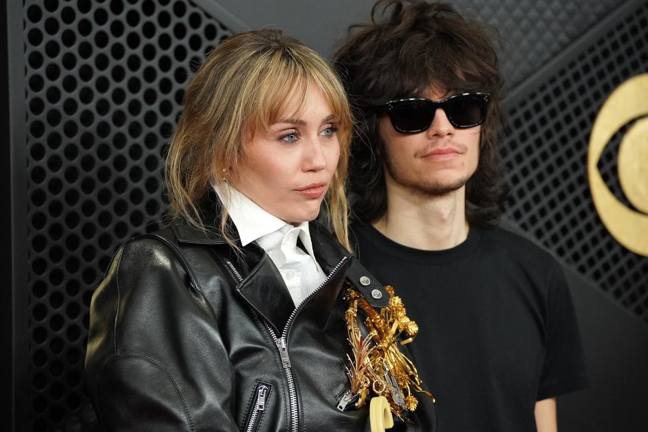 Η Μάιλι Σάιρους με τον Μαξ Μοράντο/Φωτογραφία: AP Photo 