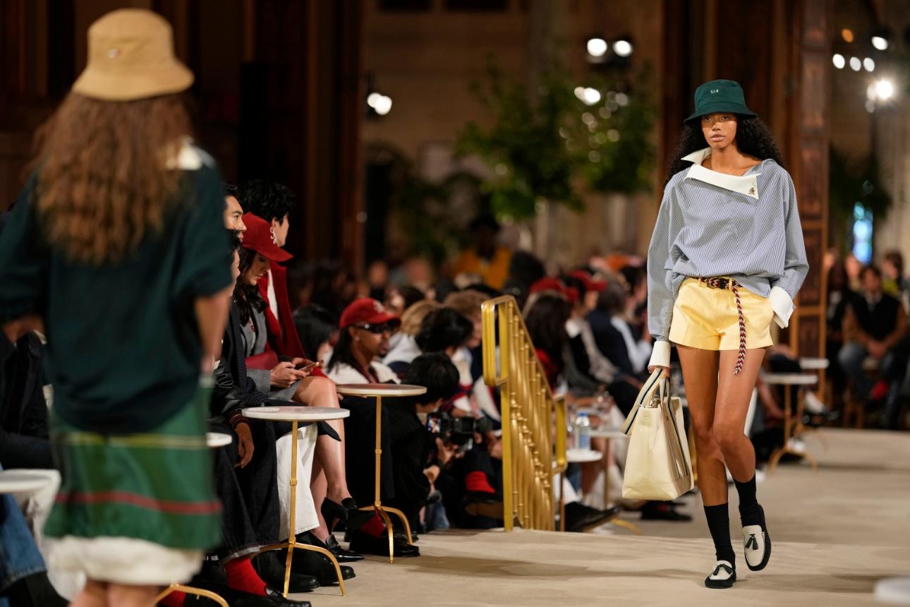 Tommy Hilfiger Spring/Summer 2027/ AP Images