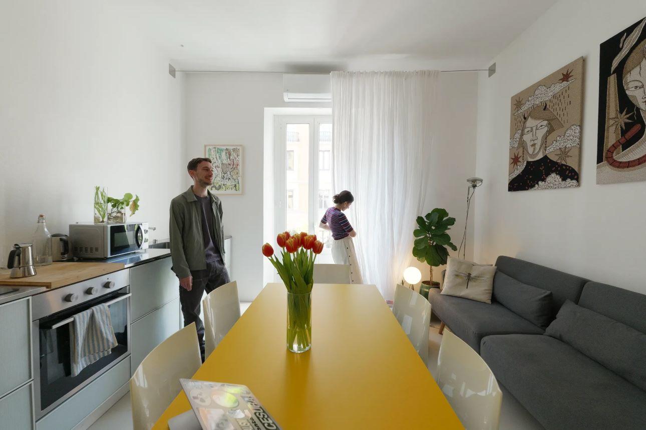 Οι γραφίστες ιδιοκτήτες συνεργάστηκαν με αρχιτέκτονες για την ανακαίνιση του σπιτιού/ Φωτογραφία: Associates Architecture     