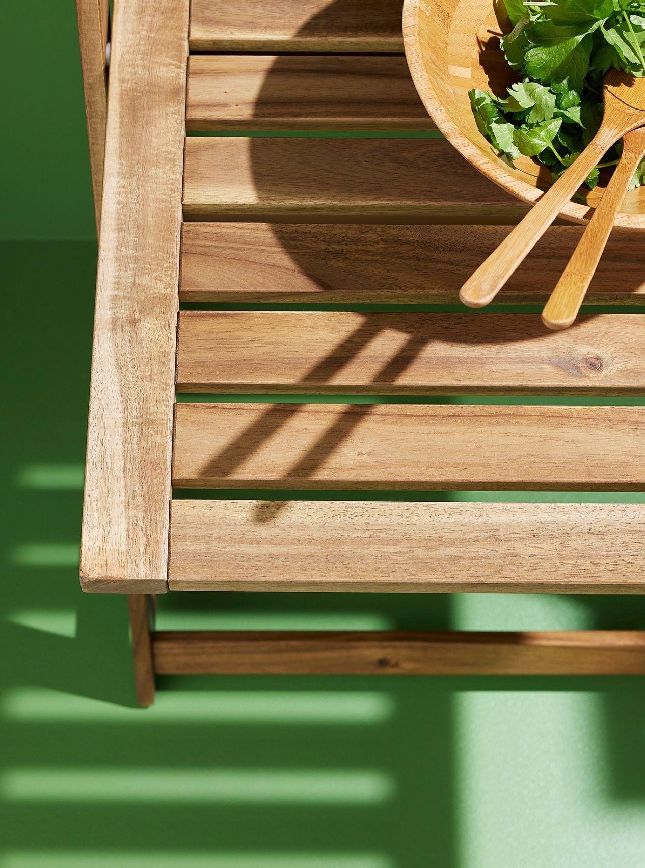 Το πτυσσόμενο τραπεζάκι DJUPÖN/ Φωτογραφία: ΙΚΕΑ  