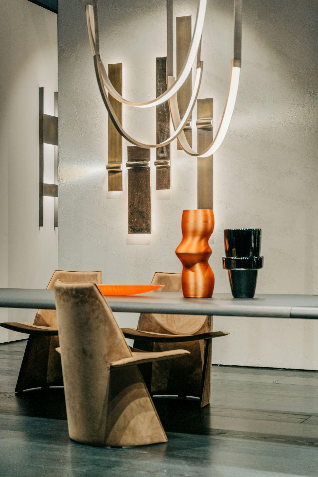 Και η τραπεζαρία μπορεί να διακοσμηθεί με τον κανόνα του τριγώνου/ Φωτογραφία: Unsplash