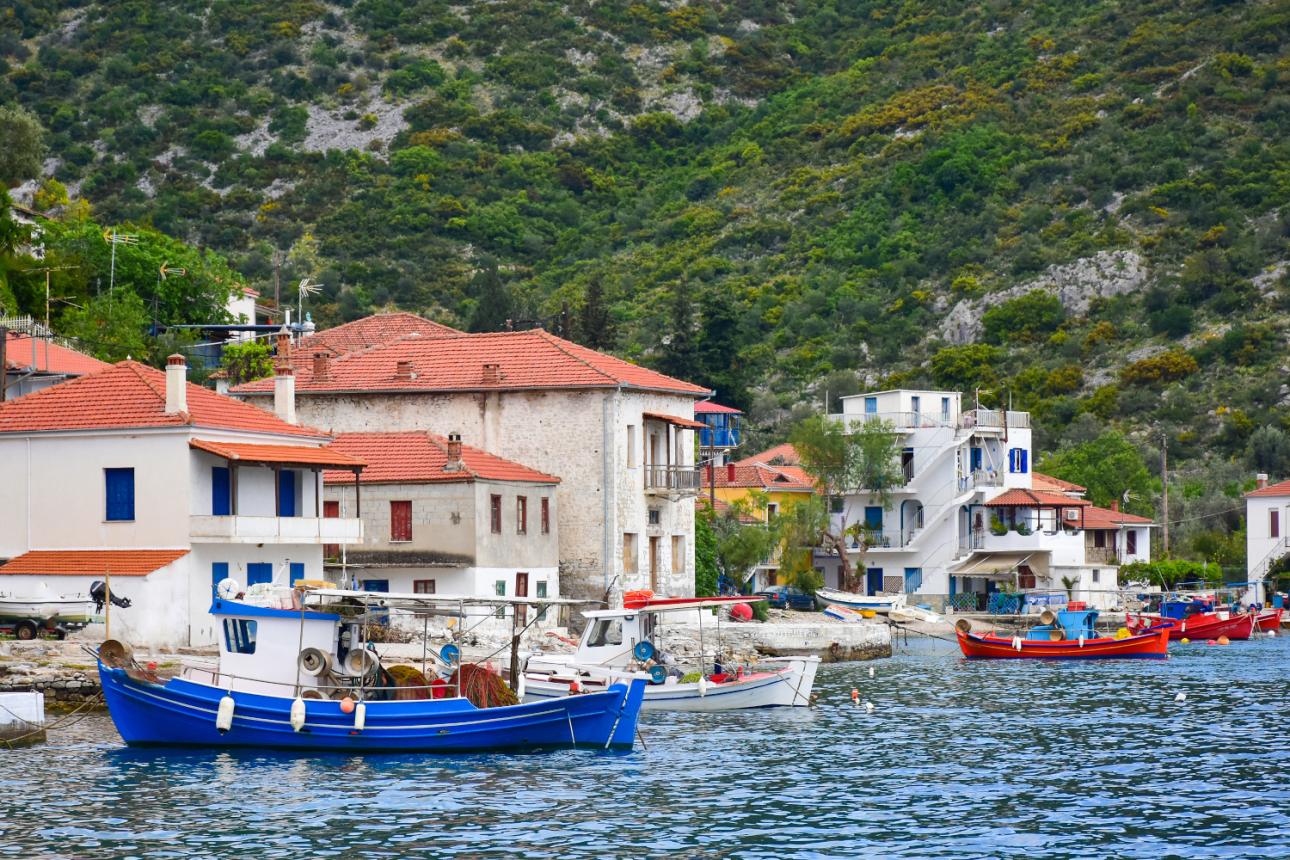 Όπου κι αν κοιτάξεις, απλότητα και φως.
