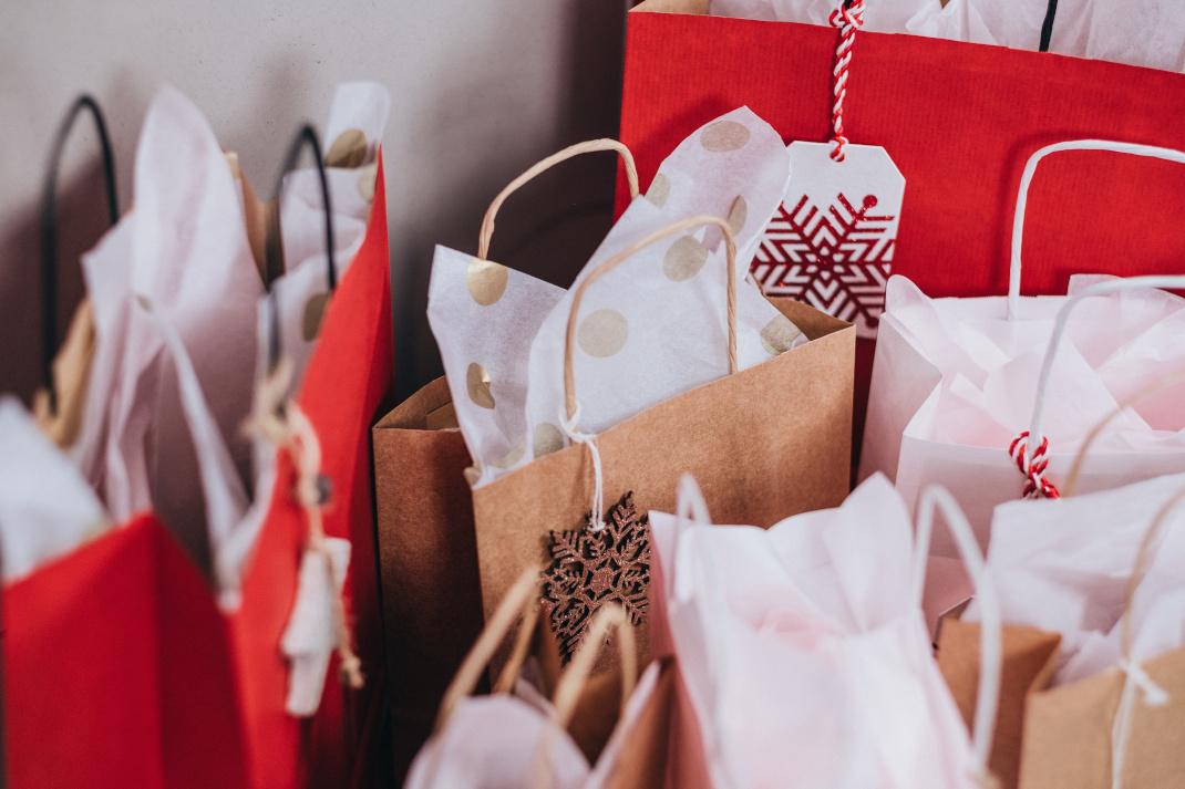 Το shopping των γιορτών/ Φωτογραφία: Unsplash/freestocks.org
