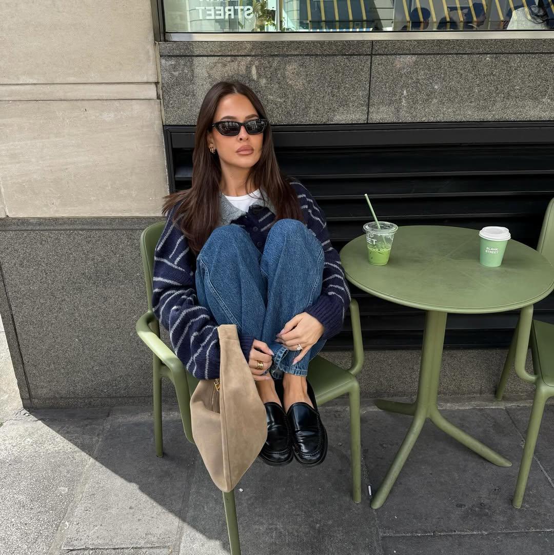 Τζιν/ Φωτογραφία: Instagram/ @esenidenim