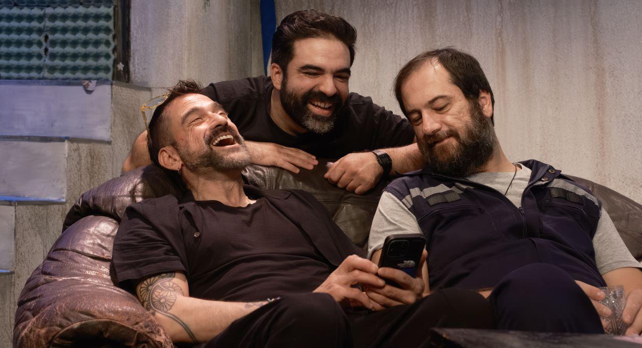 Τζόνι Μπλε θέατρο sold out