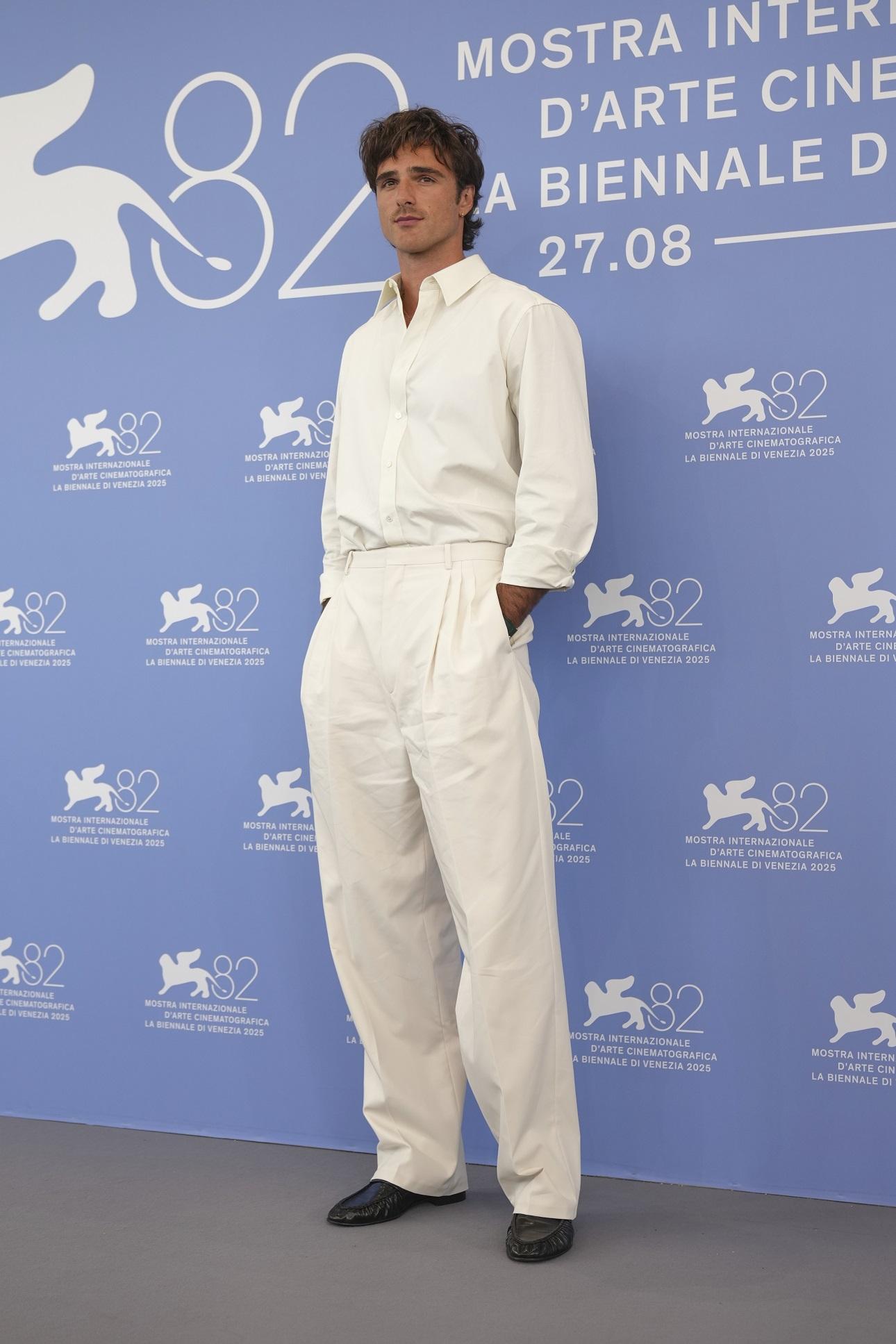 Ο Τζέικομπ Ελόρντι με Bottega Veneta δια χειρός Louis Trotter/ AP Images