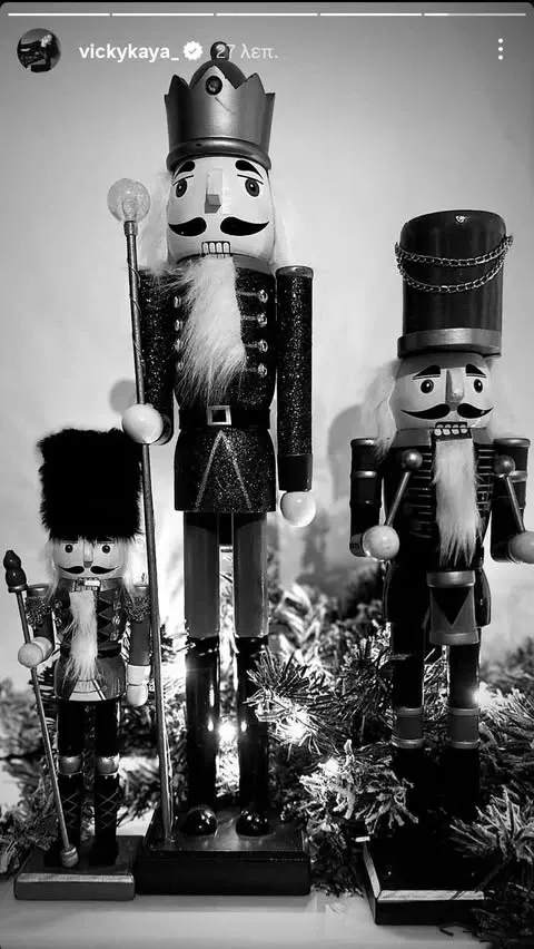 Οι καρυοθραύστες απογειώνουν τη διακόσμηση/ @vickykaya_