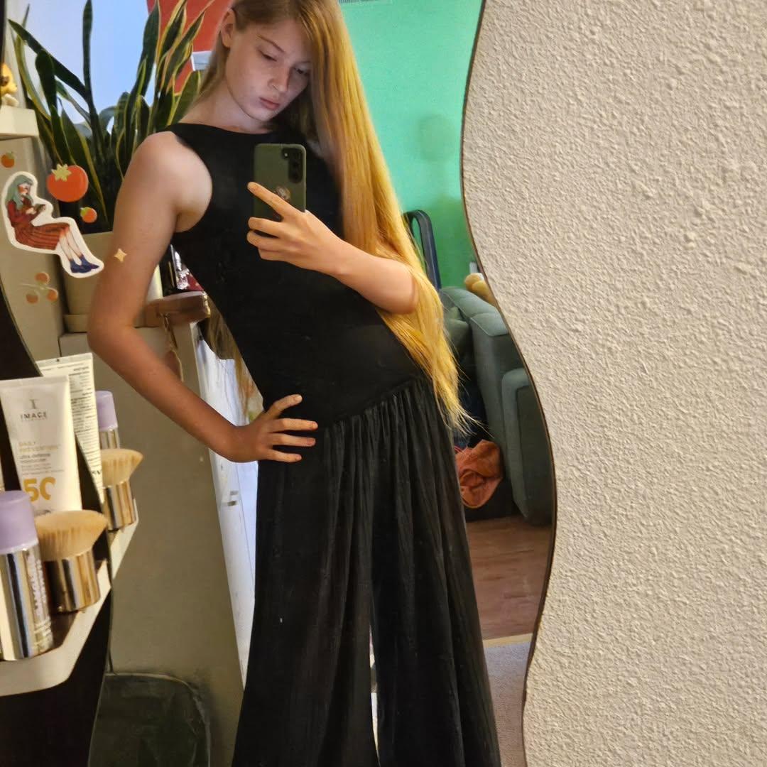  H Βίβιαν Τζένα Γουίλσον / Ιnstagram @vivllainous 