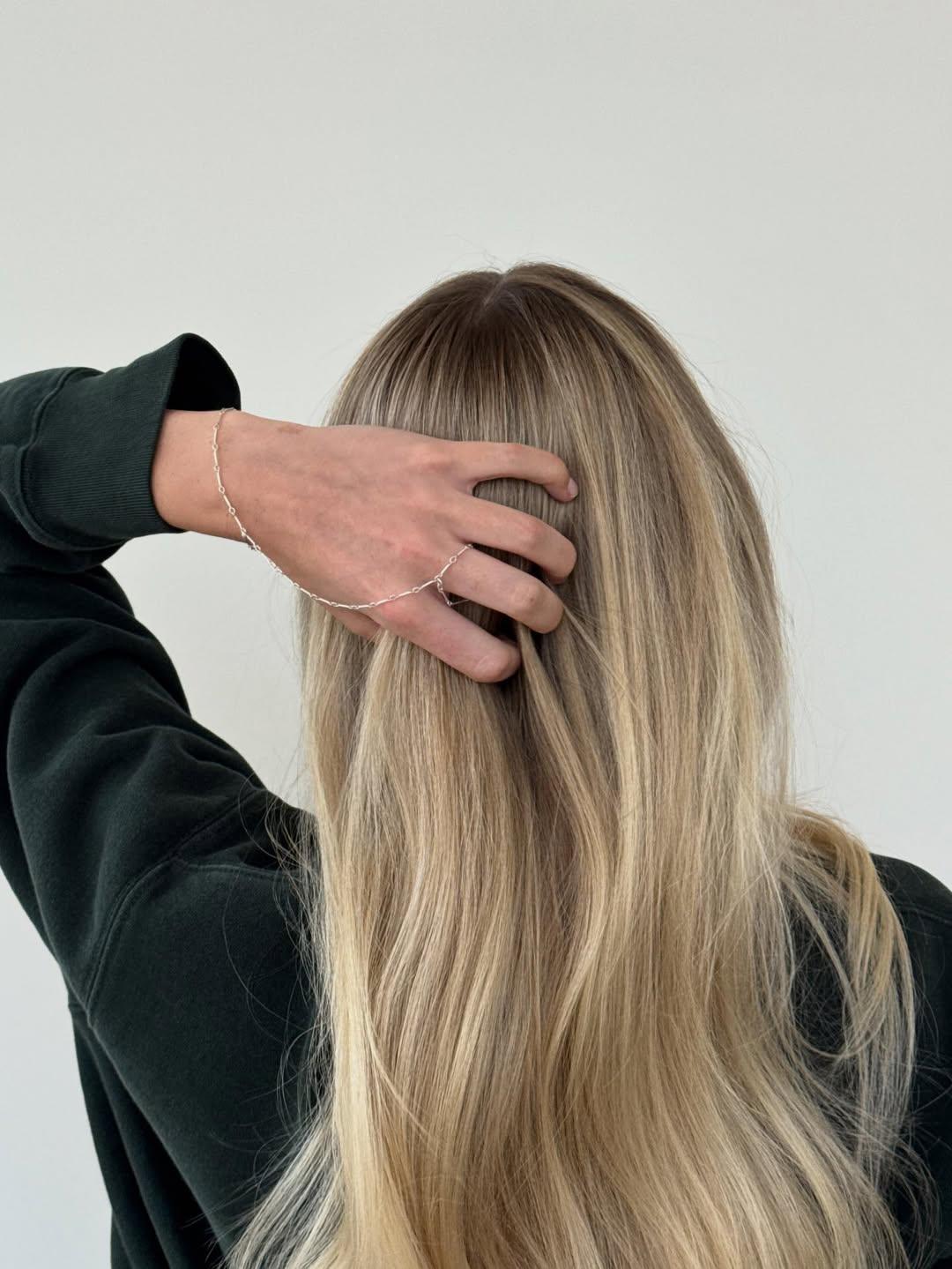 Φωτογραφία Instagram/@lorinsharphair
