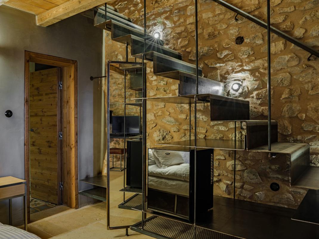  Moreas Peak Lodge 