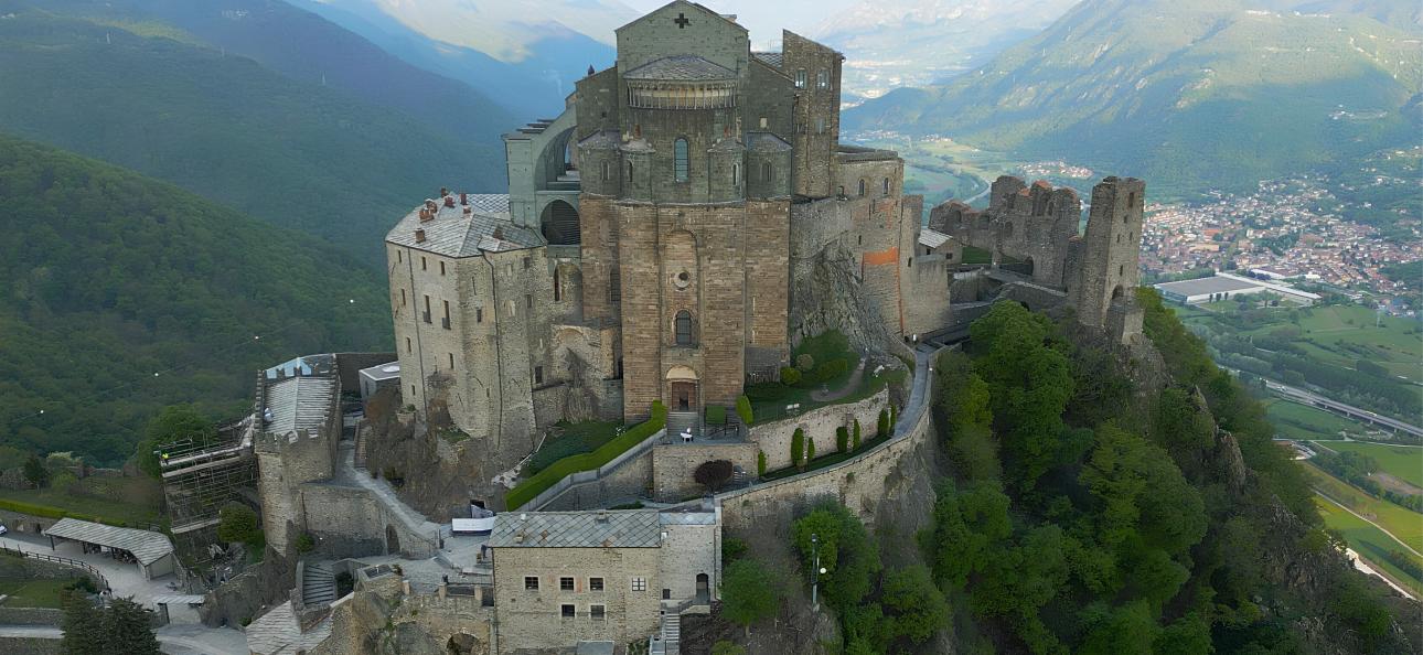 Η Έλενα Ξύδια στην Sacra di San Michele  