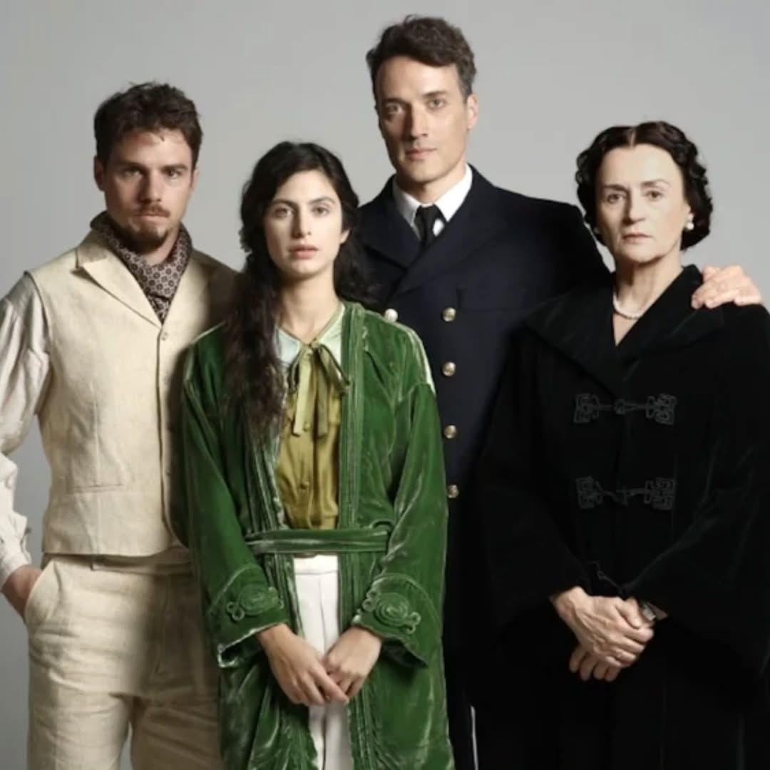 Οι πρωταγωνιστές της «Μεγάλης χίμαιρας»: Δημήτρης Κίτσος, Φωτεινή Πελούζο, Ανδρέας Κωνσταντίνου, Καρυοφυλλιά Καραμπέτη