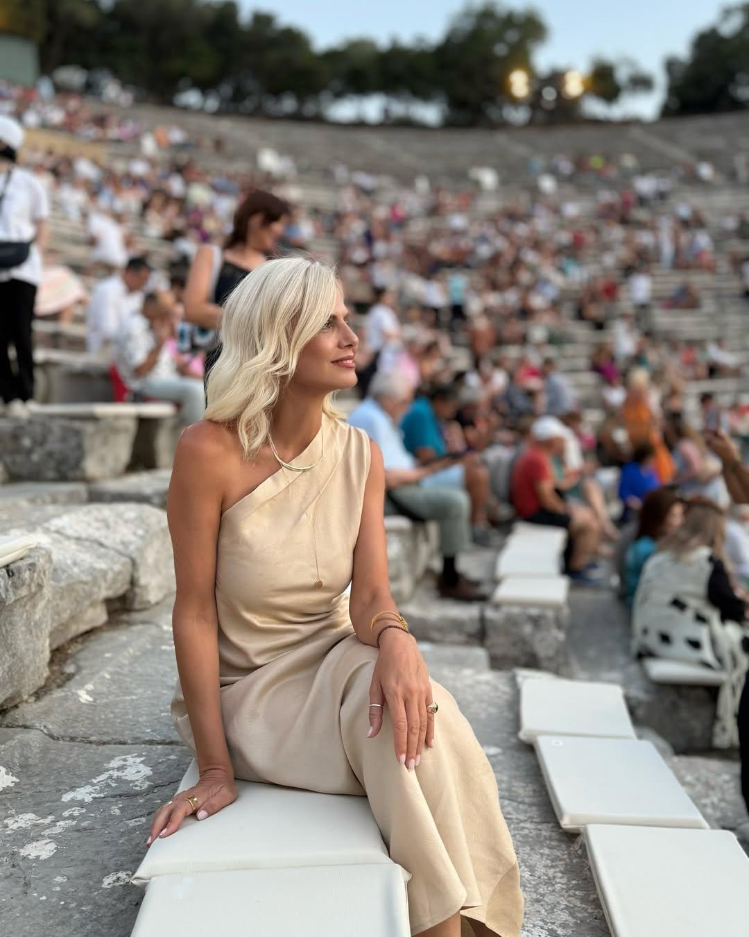 Χριστίνα Κοντοβά/ @ckontova
