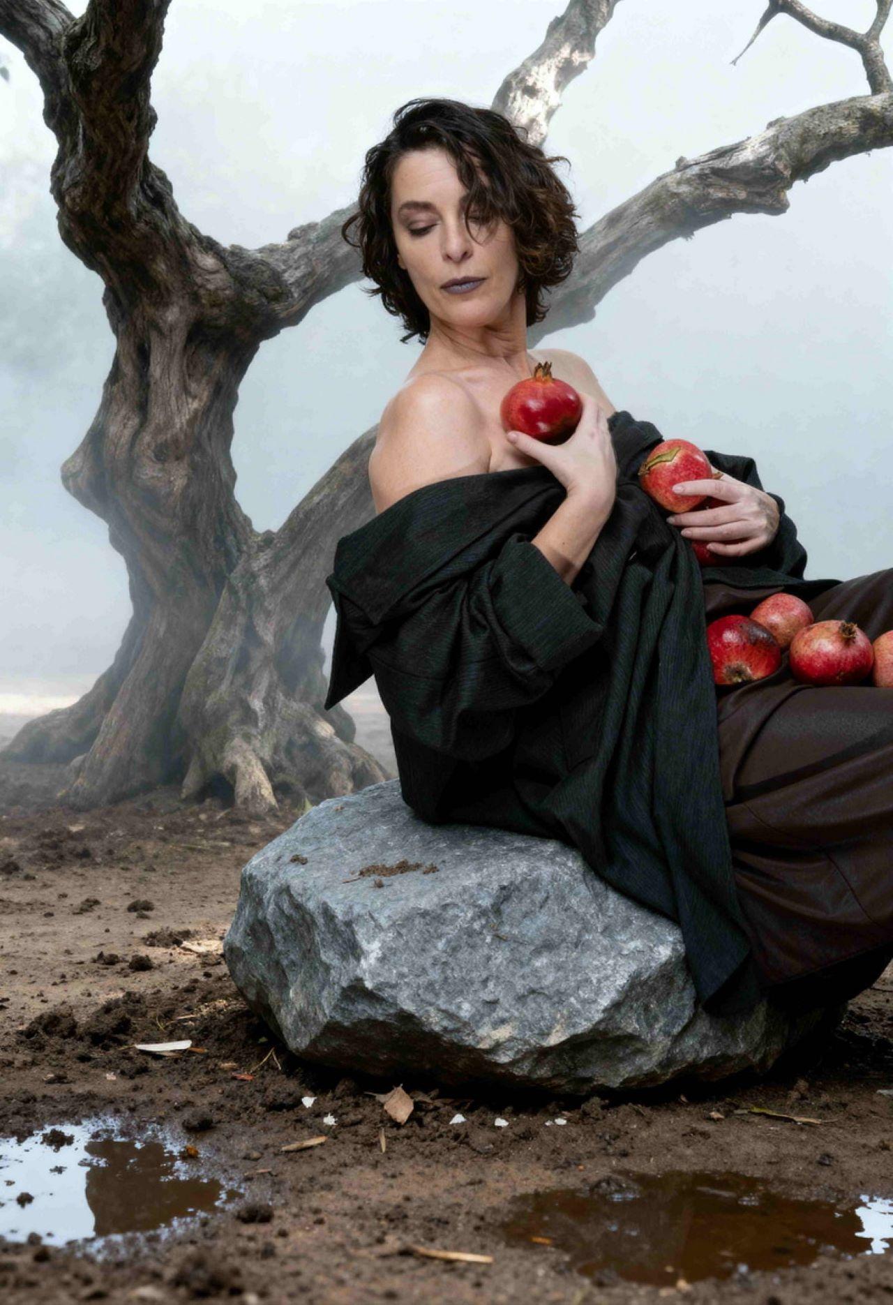 Η ΜΑρία Πρωτόπαππα παίζει και σκηνοθετεί τη «Γέρμα» του Λόρκα