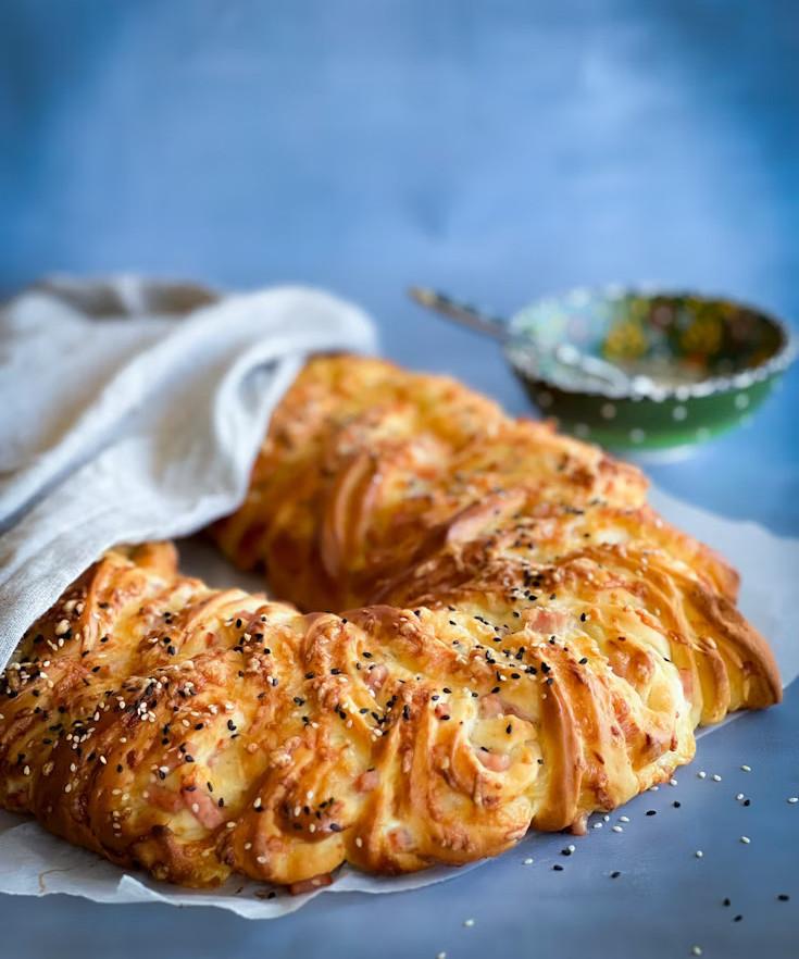 Ζαμπονοτυρόπιτα / Φωτογραφία: Unsplash