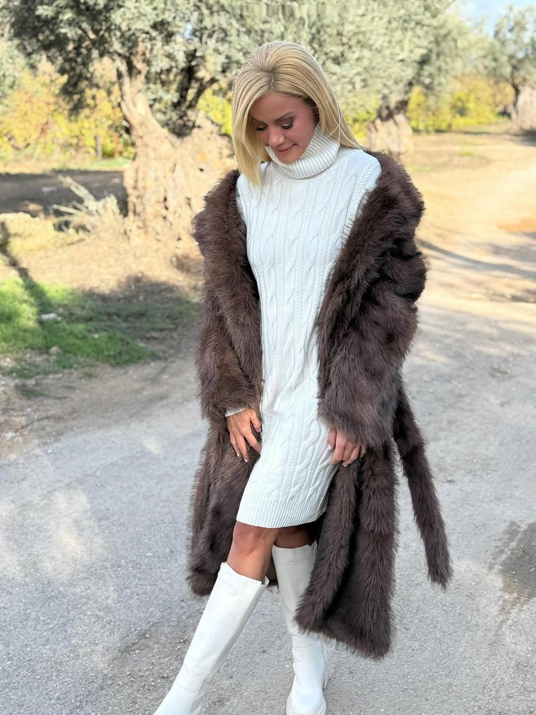 Ζέτα Μακρυπούλια/ Φωτογραφία: Instagram/ @zeta_makripoulia_official