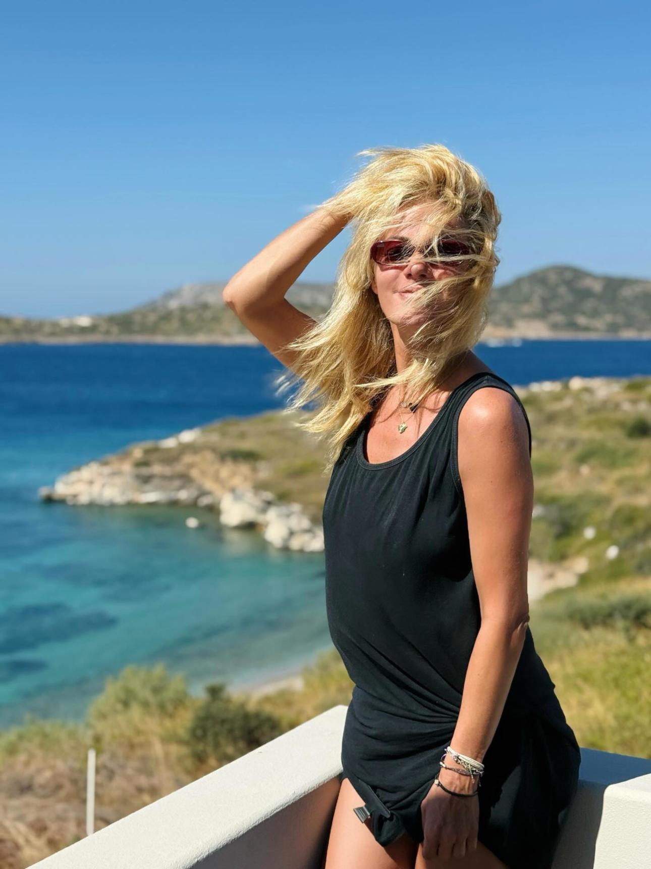  ﻿@zeta_makripoulia_official 