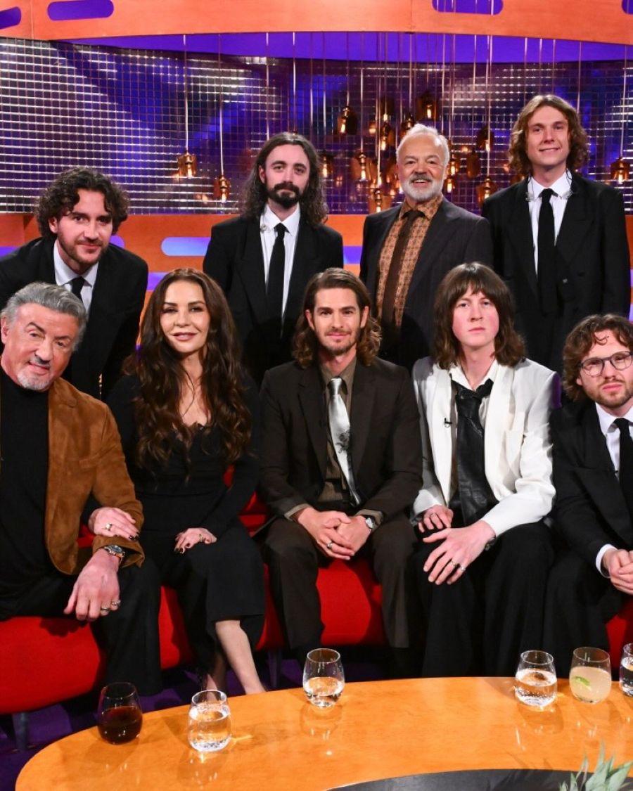 Η Κάθριν Ζέτα-Τζόουνς στην εκπομπή The Graham Norton Show/ Φωτογραφία: Instagram/ @catherinezetajones 