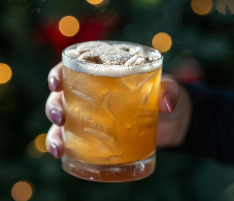 Bourbon punch / Φωτογραφία: Unsplash