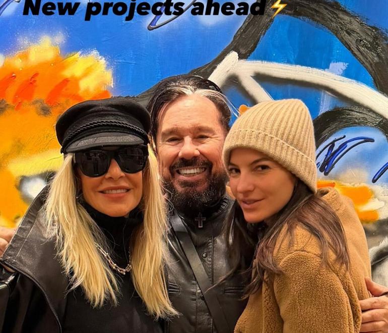 Η Άννα Βίσση και η Δήμητρα Κούστα με τον αρχιτέκτονα Peter Marino 