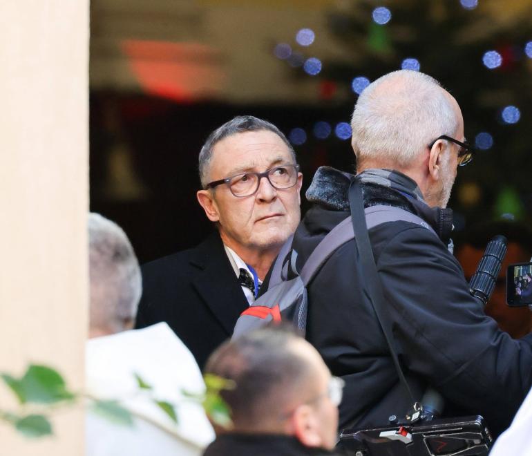 Η κηδεία της Μπριζίτ Μπαρντό: Η διακριτική παρουσία του γιου της, Νικολά-Ζακ Σαριέ