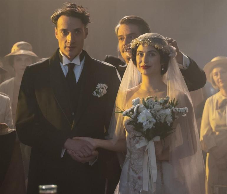 Η σειρά της ΕΡΤ που μας έκανε να ξαναπιάσουμε τη «Μεγάλη Χίμαιρα»