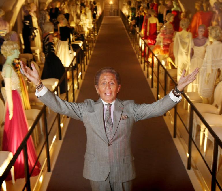 Ποιος θα κληρονομήσει την αυτοκρατορία του Valentino Garavani, αξίας 1,5 δισεκατομμυρίων δολαρίων;