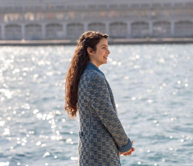 Η Φωτεινή Πελούζο