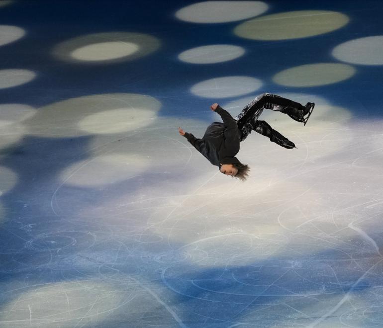 Ο Ilia Malinin στους Ολυμπιακούς με τζιν του οίκου Balmain