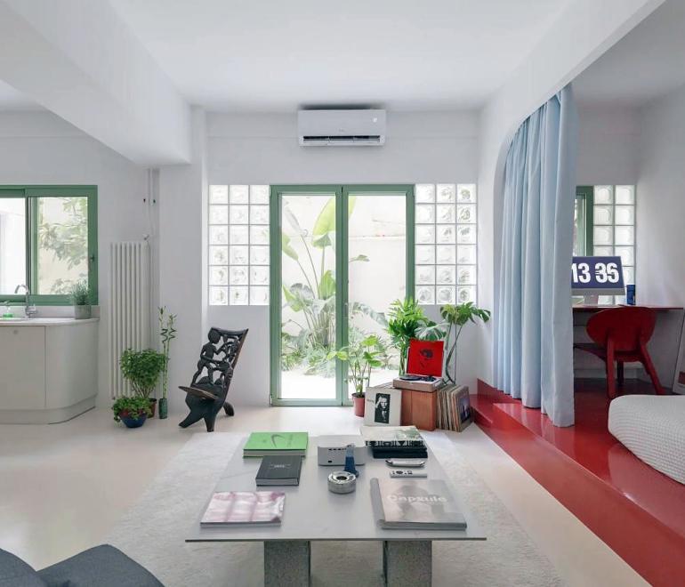 Ένα στιλάτο διαμέρισμα στα Εξάρχεια