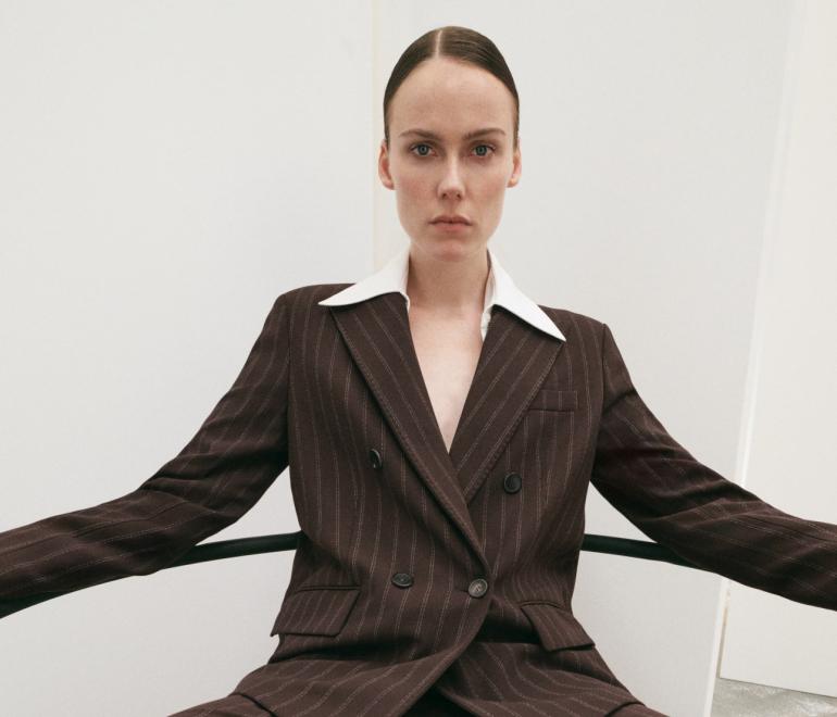 Κοστούμι από Mango