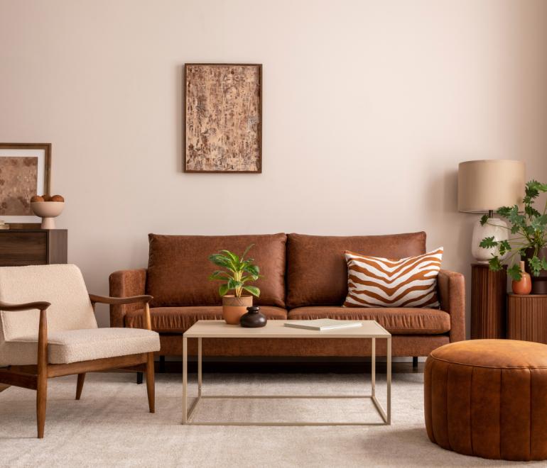 Η απλή ιδέα που μετατρέπει τα εκτεθειμένα καλώδια στο σπίτι σε διακοσμητικό στοιχείο