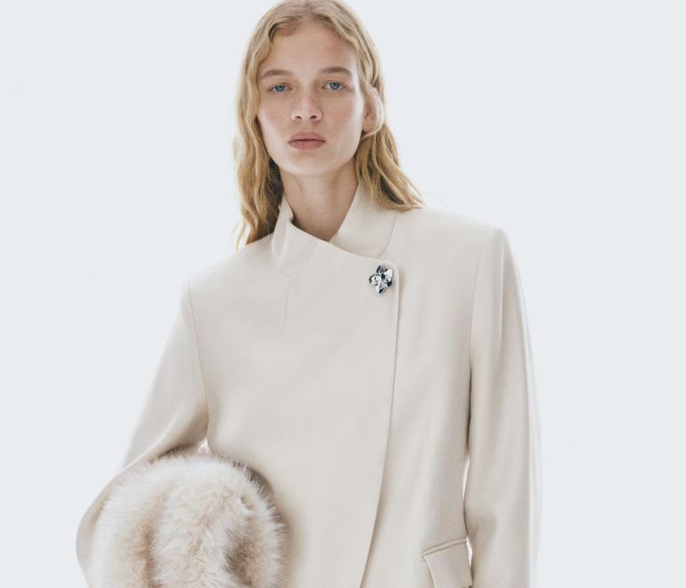 δυο συνολα ανοιξιατικα για το γραφειο 