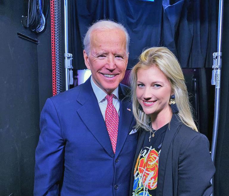 Κλίντον, Μπάιντεν, Τραμπ: Οι πιο «ζουμερές» ιστορίες της Γαλλίδας μακιγιέζ τους