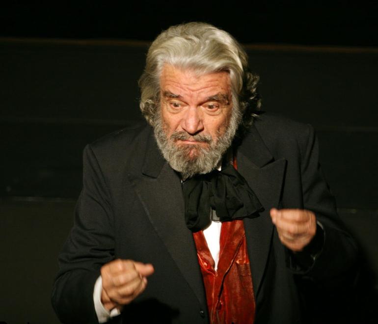 Άγγελος Αντωνόπουλος: Η σπάνια θεατρική του στόφα, η συγγραφή και ο σύντομος γάμος