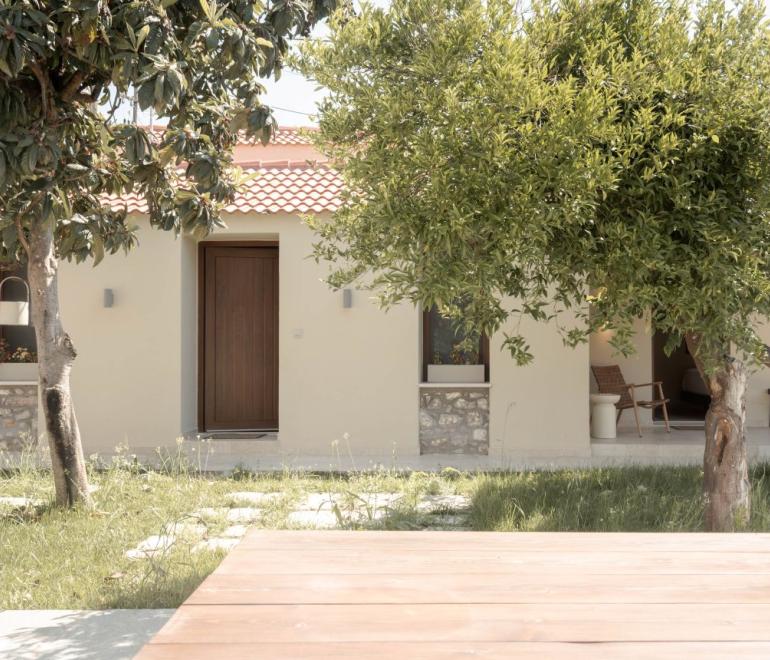 Ανακαίνιση σπιτιού στη Ναύπακτο