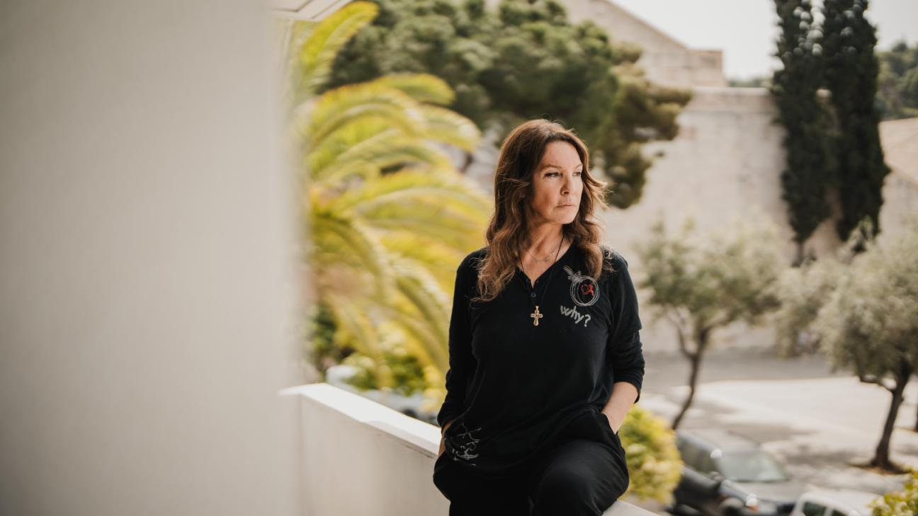 Η 24χρονη κόρη της Βάνας Μπάρμπα στην «ωραιότερη φωτογράφιση που έχει κάνει»