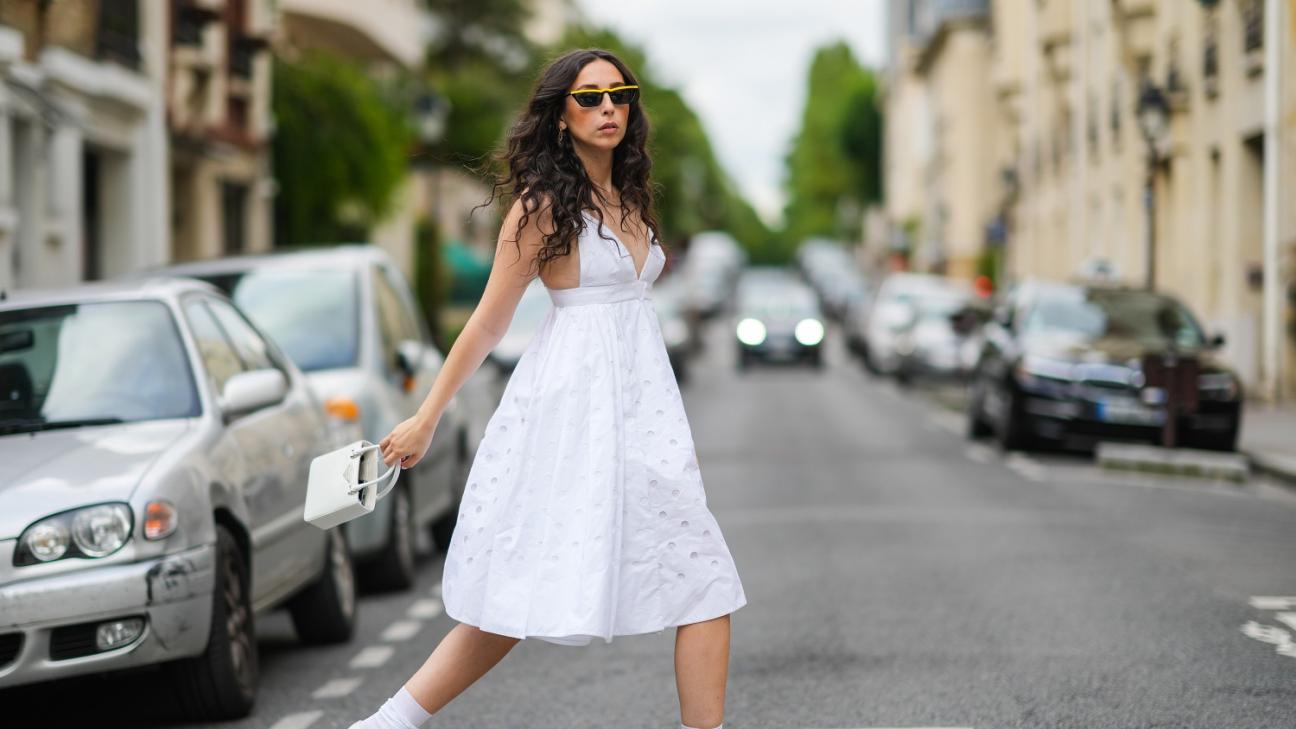 Το απόλυτο κόλπο που χρησιμοποιούν όλες οι fashion experts για να ντύνονται κομψά στον καύσωνα